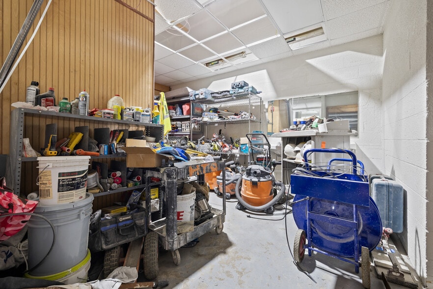 More Photos Of 121 Honest St, Chattanooga Light Manufacturing For Sale