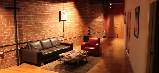 Primary Photo Of 5401 W Alvern Cir, Los Angeles Office Residential For Lease