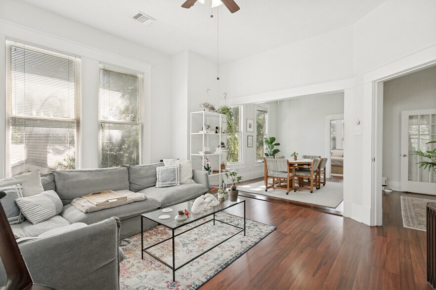More Photos Of 274 Post Ave, San Antonio Multifamily For Sale