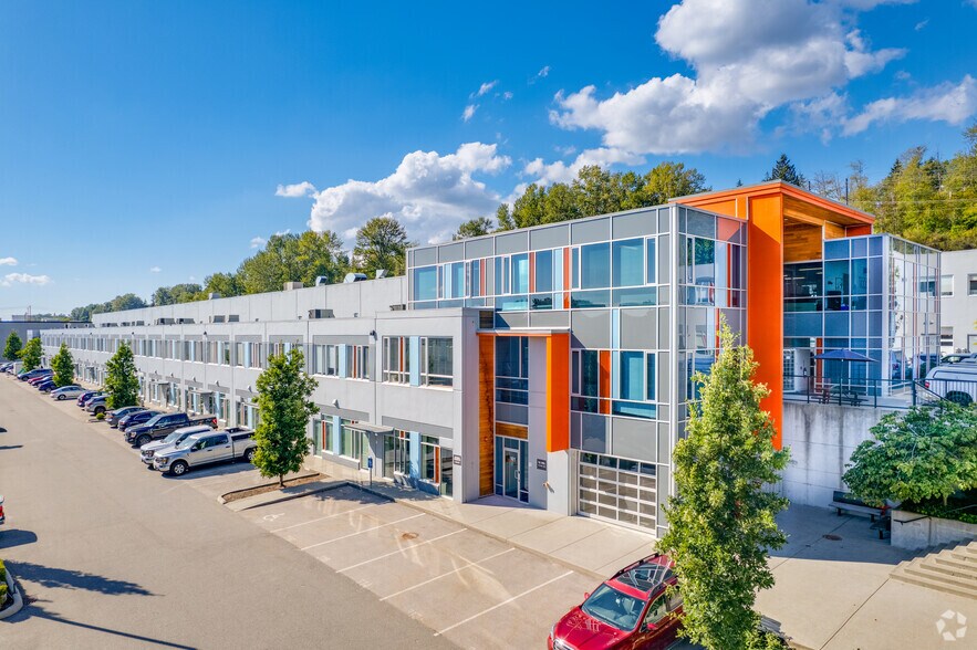 More Photos Of 8331 Eastlake Dr, Burnaby Unknown For Lease