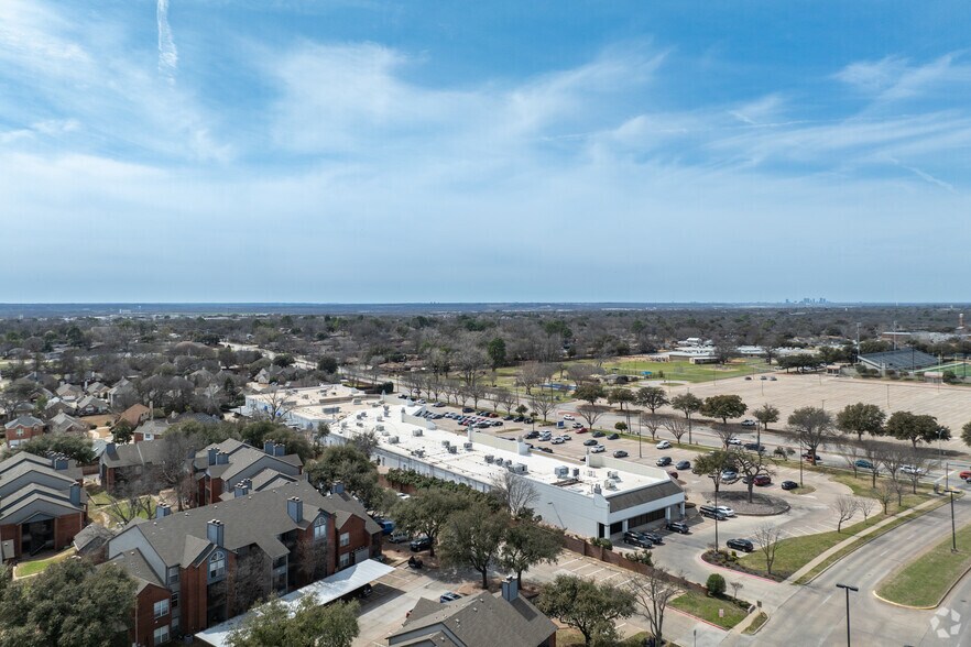 More Photos Of 1600 Central Dr, Bedford Medical For Lease