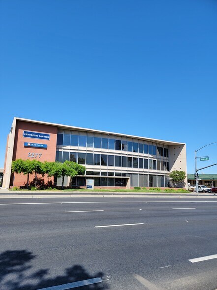More Photos Of 2277 Watt Ave, Sacramento Office For Lease