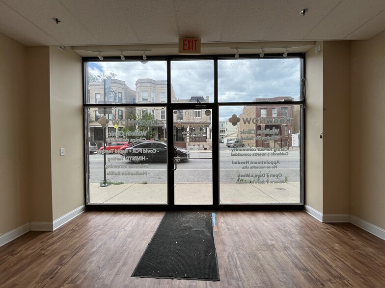 More Photos Of 1447-1455 W Irving Park Rd, Chicago Apartments For Lease