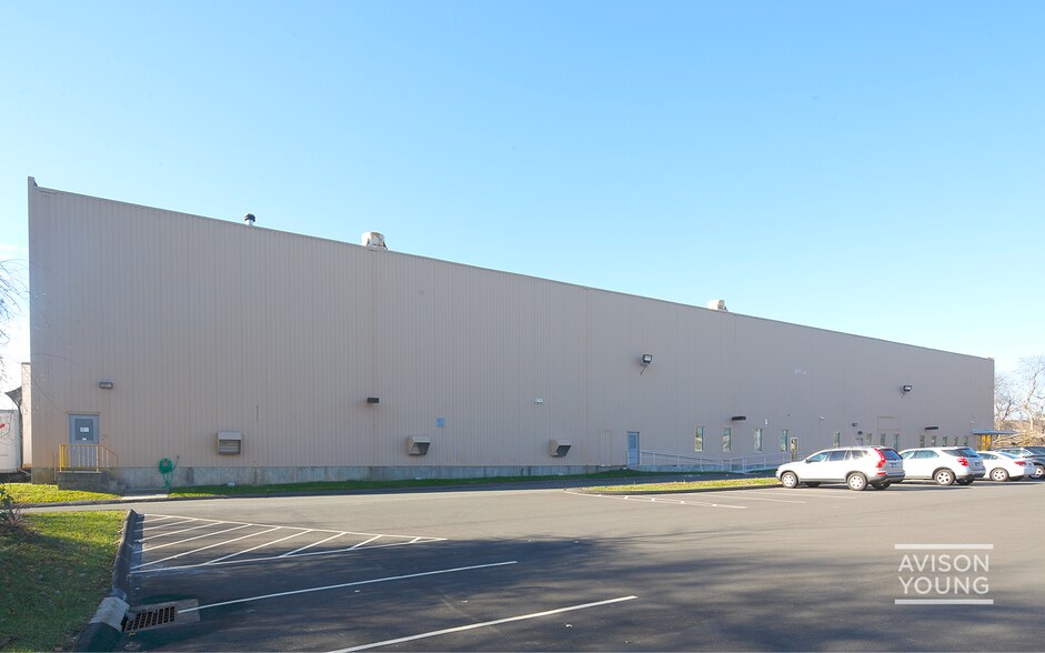 More Photos Of 100 Trap Falls Road Ext, Shelton Warehouse For Lease