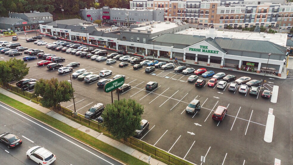 Primary Photo Of 828 Dulaney Valley Rd, Towson Unknown For Lease