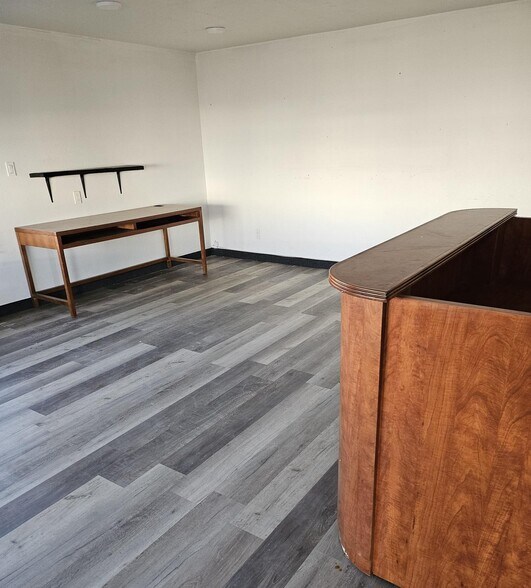 More Photos Of 4131 W Oquendo Rd, Las Vegas Warehouse For Lease