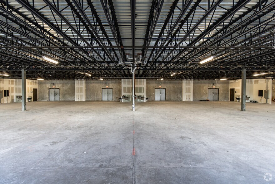 More Photos Of 12750 NW 17th St, Miami Office Residential For Sale