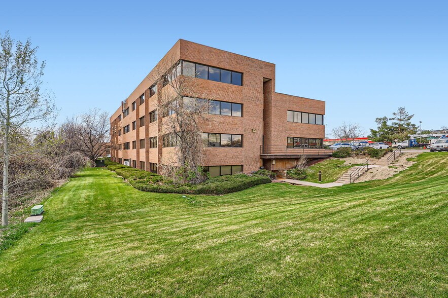 More Photos Of 7400 E Arapahoe Rd, Centennial Medical For Lease