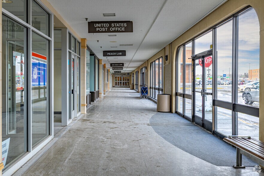 More Photos Of 23001-23303 Michigan Ave, Dearborn Unknown For Lease