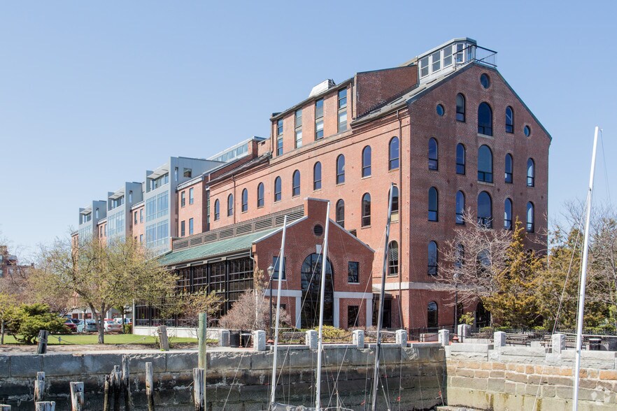 More Photos Of 2 Atlantic Ave, Boston Office For Lease