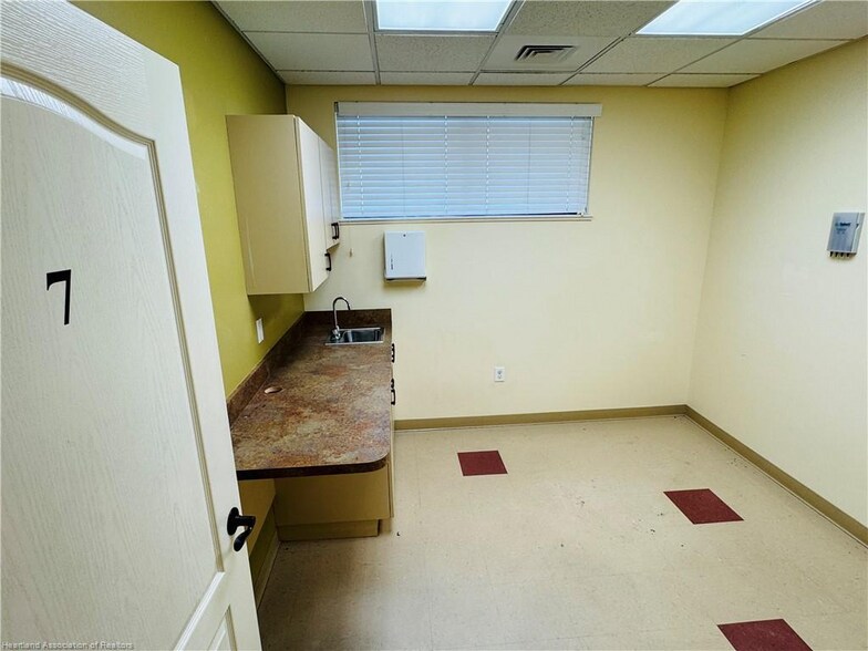 More Photos Of 2237 US Highway 27 S, Sebring Office For Sale