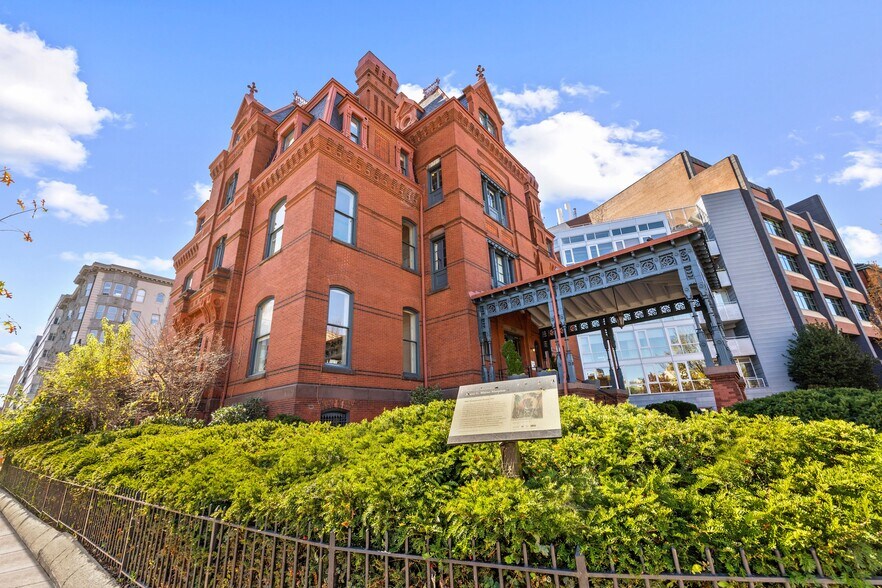 More Photos Of 2000 Massachusetts Ave NW, Washington Office For Sale