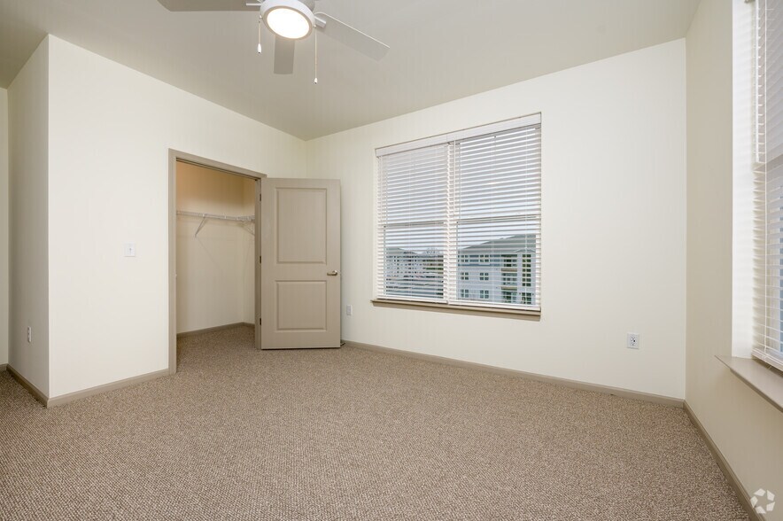 More Photos Of 2755 Red Bloom Dr, Greenwood Apartments For Lease