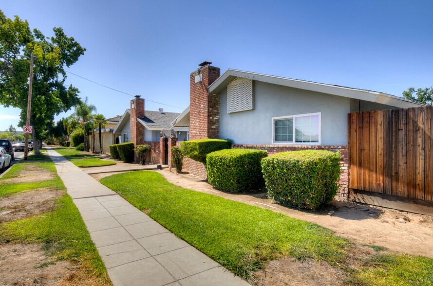 More Photos Of 3357-3365 E Fairmont Ave, Fresno Apartments For Sale