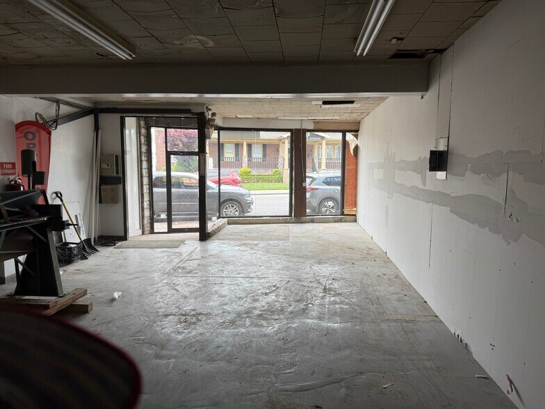 More Photos Of 1288 Forest Ave, Staten Island Storefront Retail Office For Lease