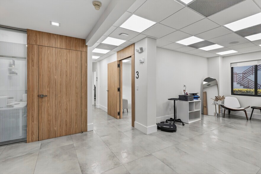 More Photos Of 9410 SW 77th Ave, Miami Office For Lease