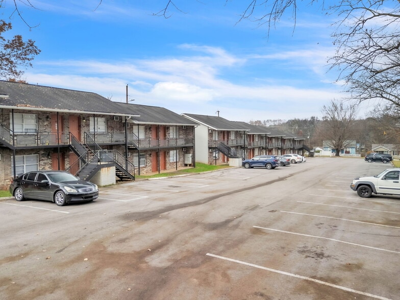 More Photos Of 3014 Forestdale Ave, Knoxville Apartments For Sale