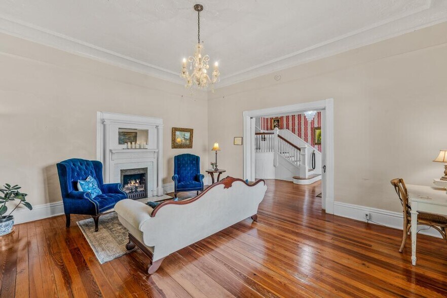 More Photos Of 252 Seavy St, Senoia Hospitality For Sale