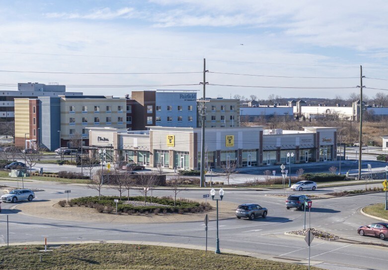 More Photos Of 8220 106th St, Indianapolis General Retail For Sale