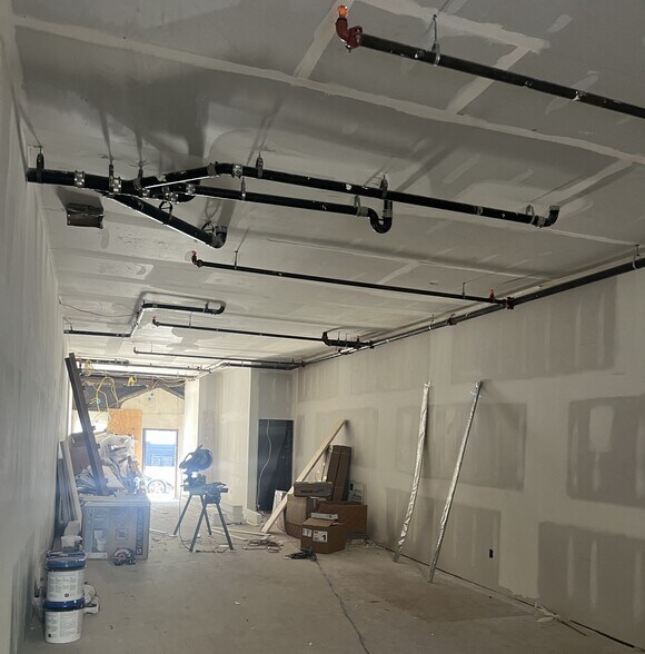 More Photos Of 2721-2725 W Girard Ave, Philadelphia Storefront Retail Residential For Lease
