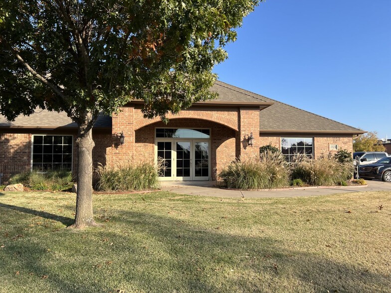 Primary Photo Of 2929 NW 138th St, Oklahoma City Office For Lease