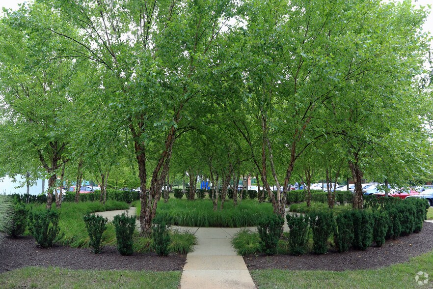 More Photos Of 20420 Century Blvd, Germantown Light Manufacturing For Lease