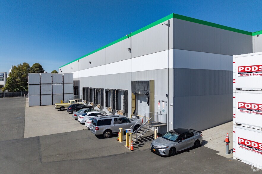 More Photos Of 5000 Park Rd, Benicia Manufacturing For Sale