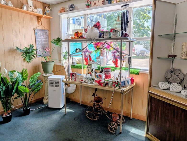 More Photos Of 1874 Grand Central Ave, Horseheads General Retail For Sale