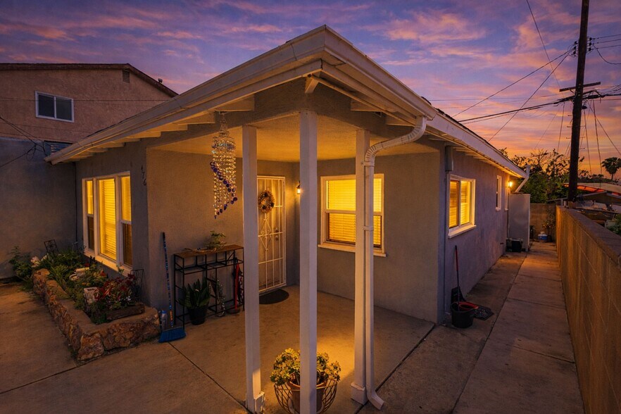 More Photos Of 474 S Eastern Ave, East Los Angeles Multifamily For Sale