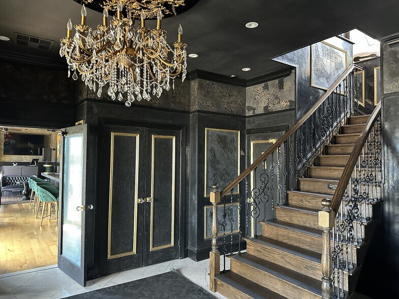 More Photos Of 141 Mansion Ave, Staten Island Restaurant For Sale
