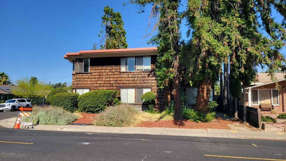 More Photos Of 3704 Bonnie Ln, Stockton Apartments For Sale