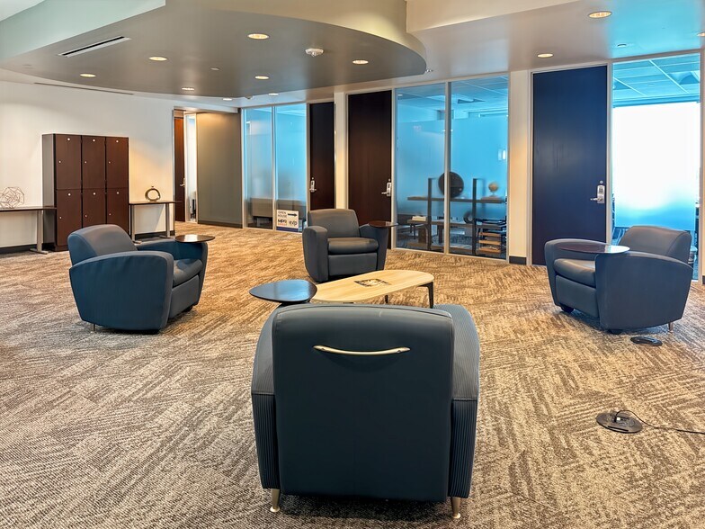 More Photos Of 2245 Texas Dr, Sugar Land Coworking Space