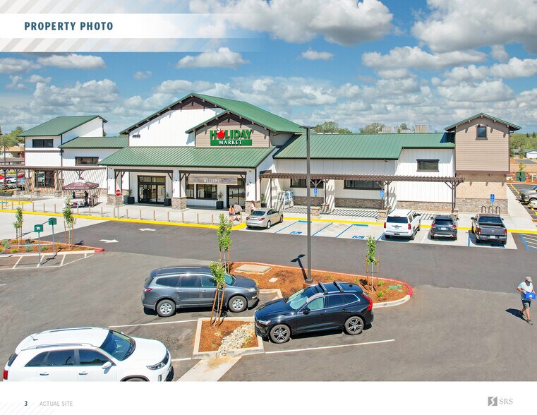 More Photos Of 3045 Shasta View Dr, Redding Supermarket For Sale