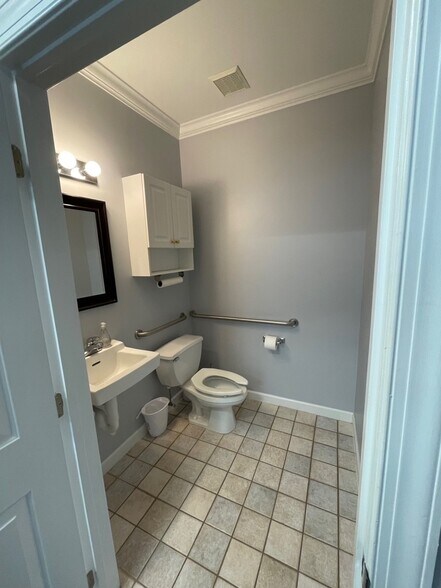 More Photos Of 527 Keisler Dr, Cary Office For Sale
