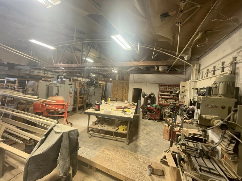 More Photos Of 5245 W Diversey Ave, Chicago Industrial For Sale