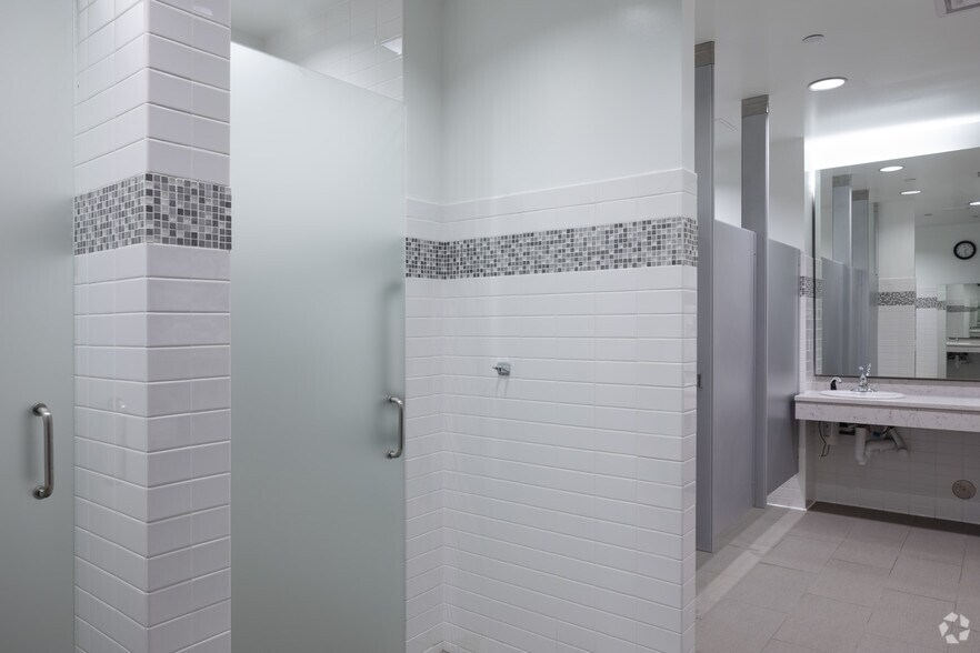 More Photos Of 950 17th St, Denver Office For Lease