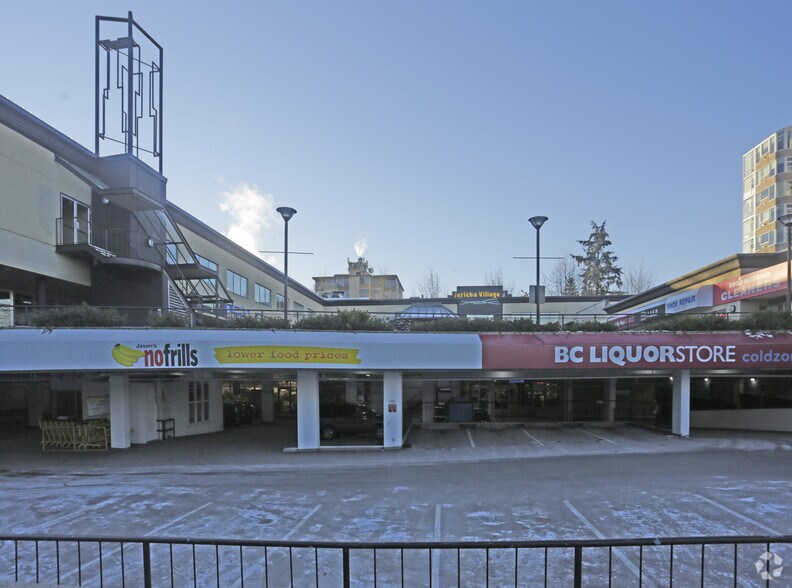 More Photos Of 2083 Alma St, Vancouver General Retail For Sale