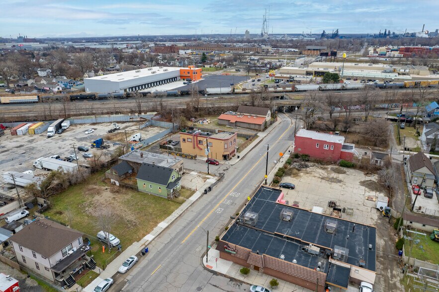 More Photos Of 1341 Springwells St, Detroit General Retail For Sale