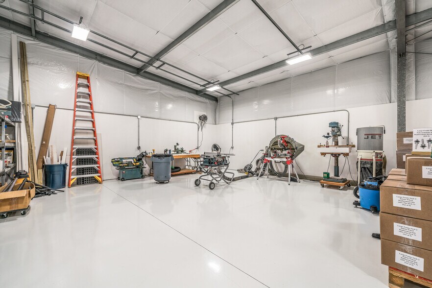 More Photos Of 340 Beaty Swamp Rd, Monroe Manufacturing For Sale