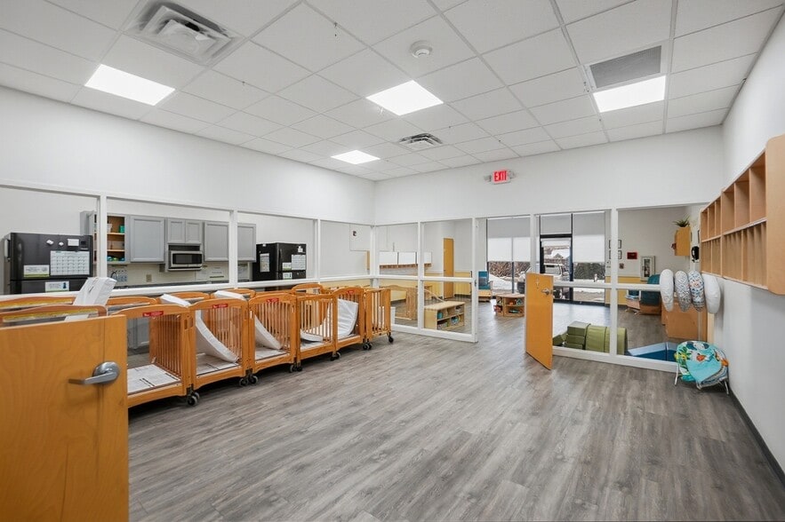 More Photos Of 9685-9725 Dayton Lebanon Pike, Dayton Storefront Retail Office For Sale