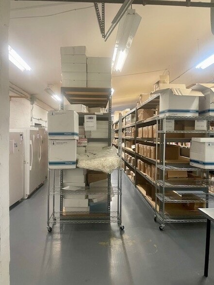 More Photos Of 53 Richboynton Rd, Dover Manufacturing For Lease