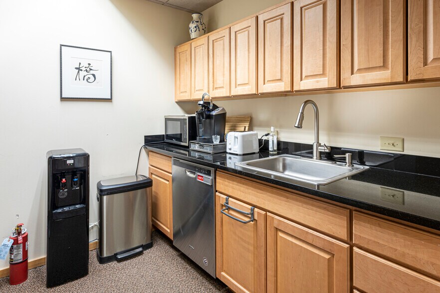 More Photos Of 3223 Arapahoe Ave, Boulder Medical For Lease