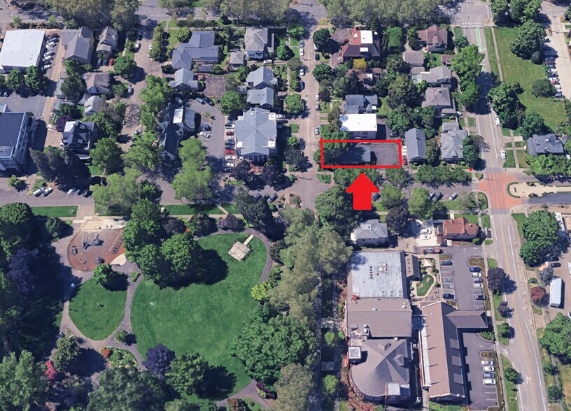 More Photos Of 810 SW Madison Ave, Corvallis Office For Lease