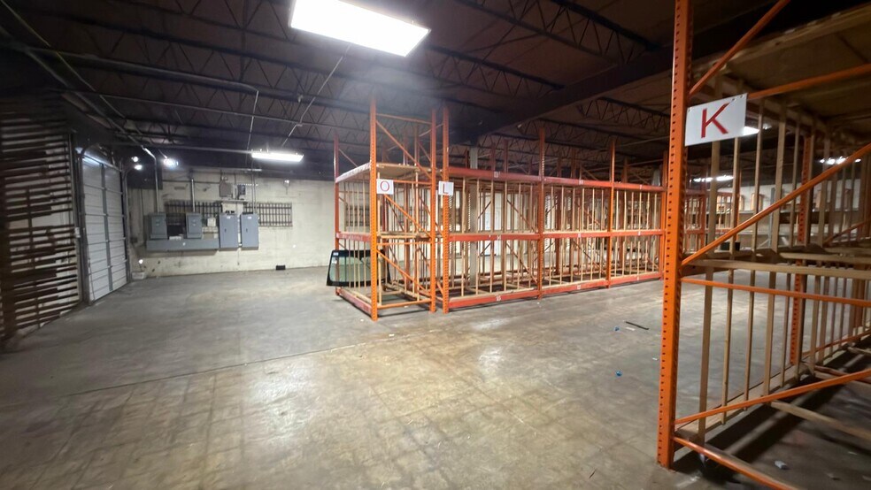 More Photos Of 5440 Gulf Fwy, Houston Warehouse For Lease
