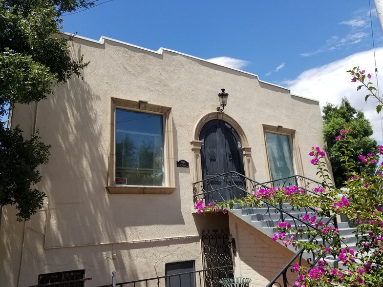 Primary Photo Of 7746 Foothill Blvd, Tujunga Movie Radio TVStudio For Sale