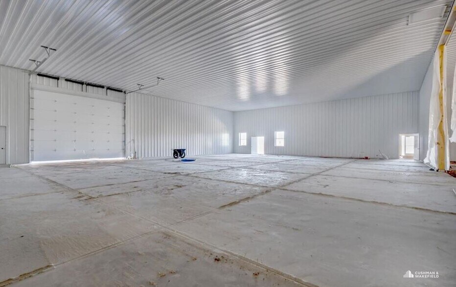 More Photos Of 5110 Badlands Dr, Cheyenne Flex For Sale