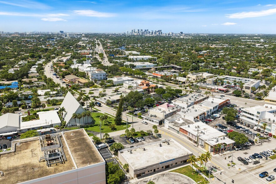 More Photos Of 3000 N Federal Hwy, Fort Lauderdale Storefront Retail Office For Sale