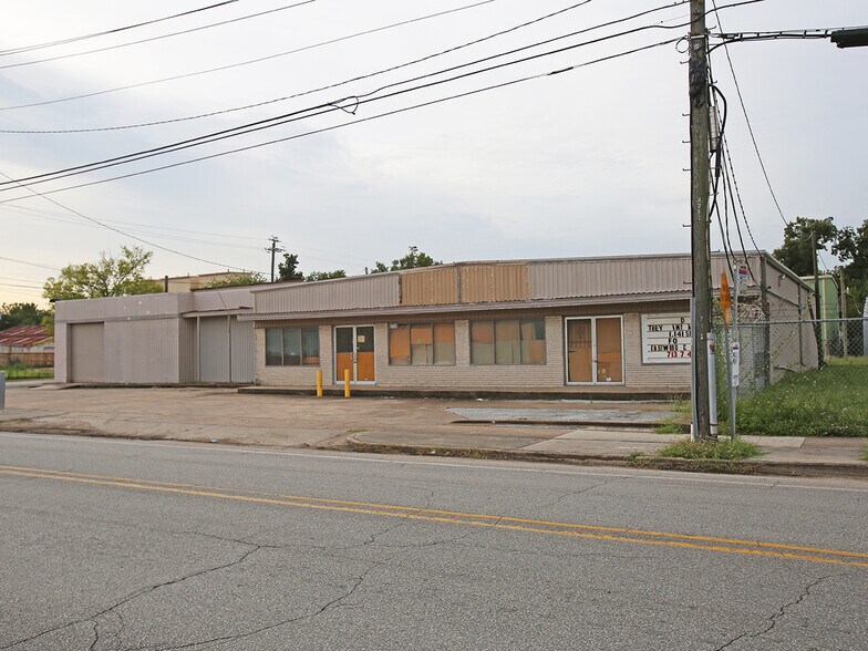 More Photos Of 3710 Polk St, Houston General Retail For Sale