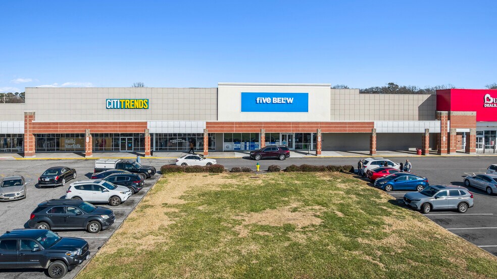 More Photos Of 5900 E Virginia Beach Blvd, Norfolk Unknown For Lease