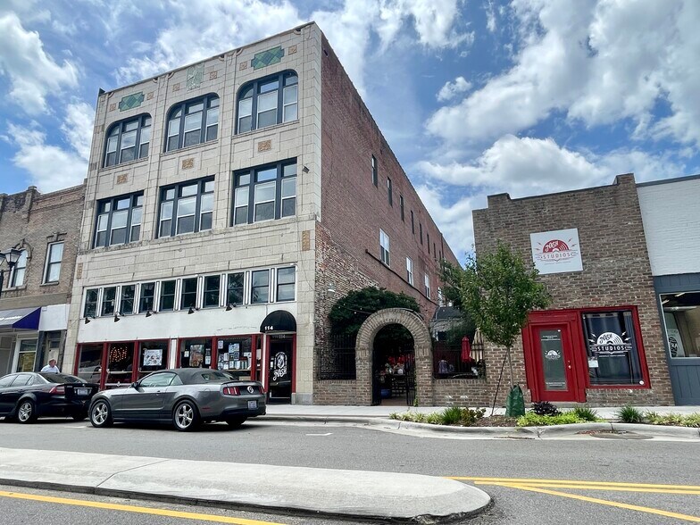 More Photos Of 114 E 5th St, Greenville Apartments For Sale